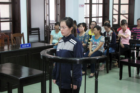 Lập số liệu khống để chiếm đoạt tiền của siêu thị