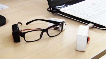 Kính thông minh dành cho người khuyết tật "made in Việt Nam"