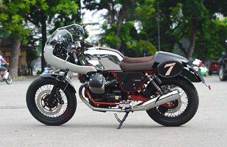 Moto Guzzi V7 Racer - chất đàn ông cho người Việt