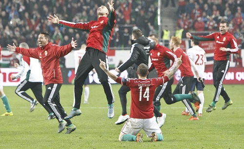 Hungary giành vé dự Euro sau 44 năm