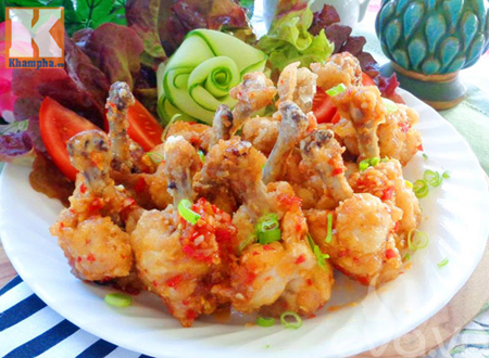 Cánh gà chiên giòn xốt mắm ớt tỏi