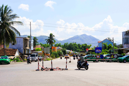 Tuyến tránh thị trấn Diên Khánh đã được đơn vị thi công đóng lại