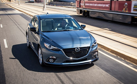 Mazda3 lọt top xe đáng mua trong năm 2016