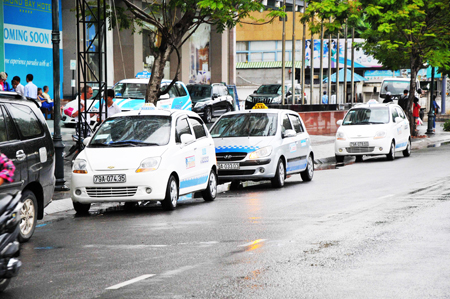 Quản lý chặt hoạt động taxi