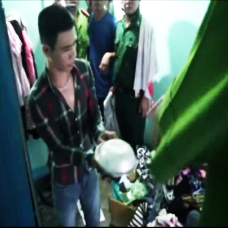 Bắt 1 vụ bán ma túy trên địa bàn Vạn Ninh