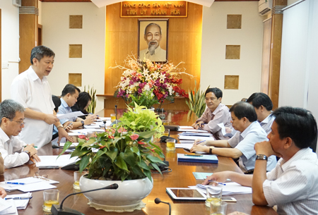 Đồng chí Nguyễn Tuấn Phong phát biểu tại buổi làm việc