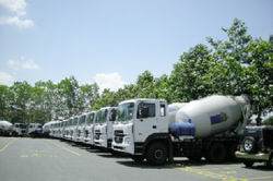 Tăng thuế nhập khẩu một số dòng ô tô chở hàng