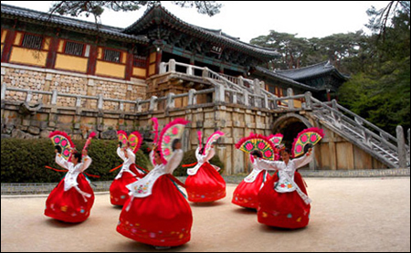 Khách du lịch Việt Nam đến Hàn Quốc tăng trưởng nhanh