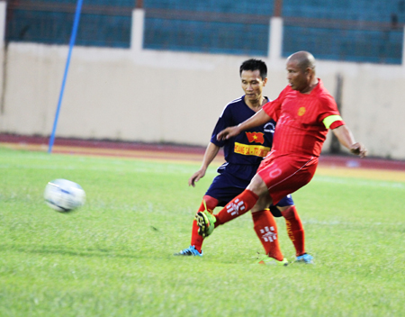 Vui khỏe, làm từ thiện