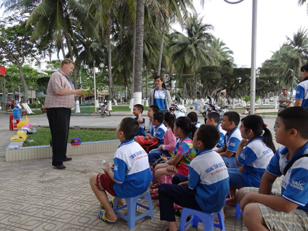 Hoạt động ngoại khóa tại một trung tâm ngoại ngữ