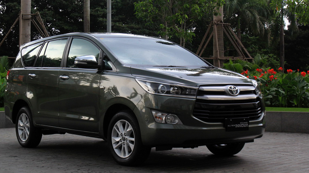 Toyota Innova 2016 lên "cơn sốt" sau 2 tuần ra mắt