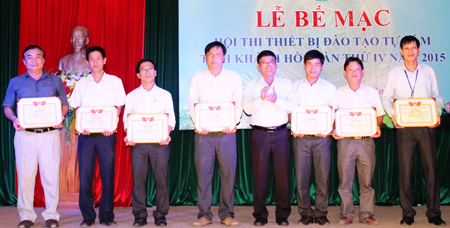 Trường Cao đẳng Nghề Nha Trang nhất toàn đoàn