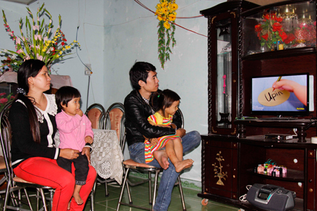 Khởi sắc trên thôn đảo Ninh Tân