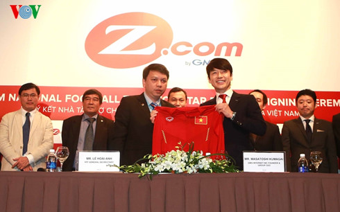 ĐT Việt Nam nhận tài trợ từ &quot;đại gia&quot; Nhật Bản