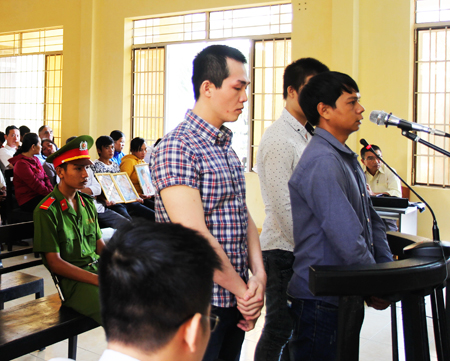 Sơ thẩm lần 2 vụ học sinh chết sau khi rời công an xã