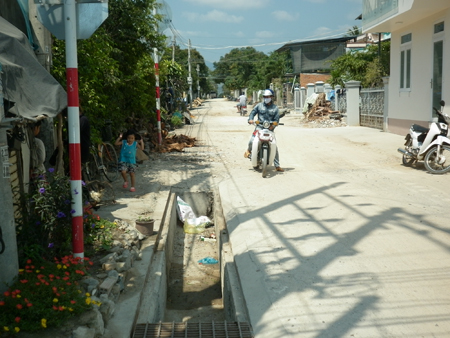 Mương nước không nắp đậy