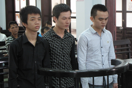 Mang xe trộm cắp đi cầm