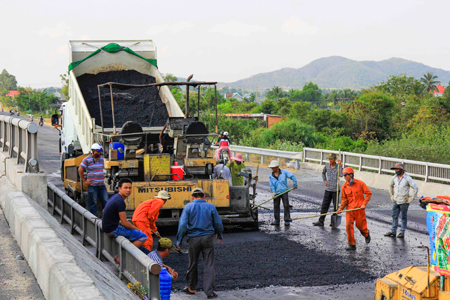 Sửa các cầu cũ trên tuyến Quốc lộ 1A