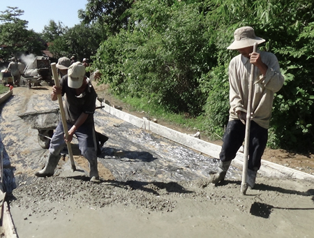 Xây dựng nông thôn mới ở xã Sông Cầu: Còn nhiều khó khăn