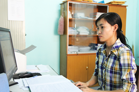 Một nữ cán bộ tận tụy