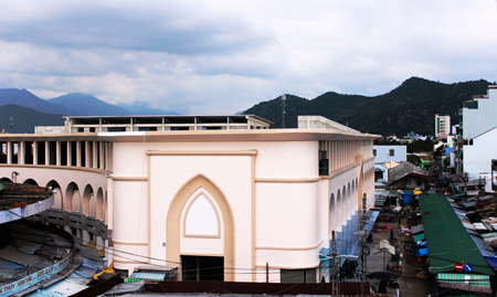 Dự án Chợ Đầm: Phải hoàn thành xây dựng cơ bản trong tháng 4