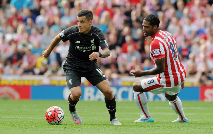 Liverpool và Stoke City cạnh tranh lẫn nhau 1 suất tham dự cúp châu Âu.