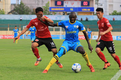 Sanna Khánh Hòa giành trọn 3 điểm trước Long An