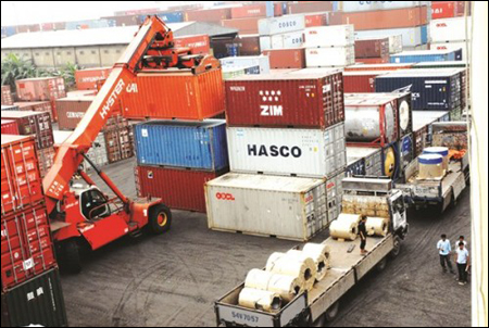 Techcombank triển khai gói 50 triệu USD dành riêng cho DN nhập khẩu