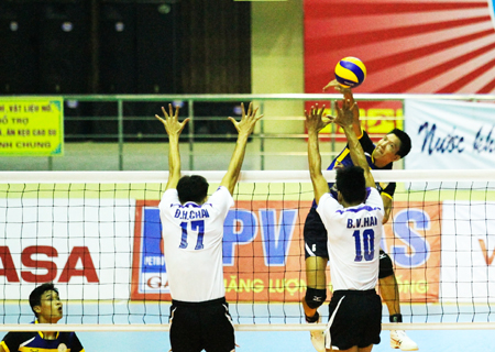 Sanest Khánh Hòa gặp Tràng An Ninh Bình: Ngang tài, ngang sức