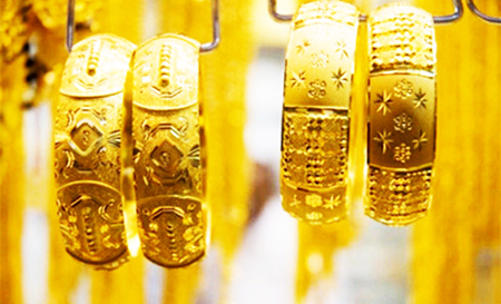 Giá vàng SJC tăng vọt