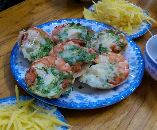 Vụ 2 dĩa bánh căn giá 250.000 đồng: Xử phạt chủ quán 1 triệu đồng