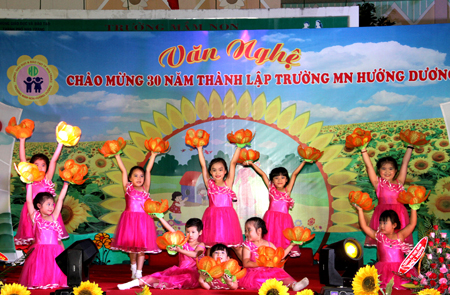 Trường Mầm non Hướng Dương kỷ niệm 30 năm thành lập