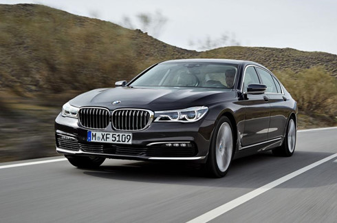 BMW 7 Series 2023 giá lăn bánh trả góp khuyến mãi mới nhất