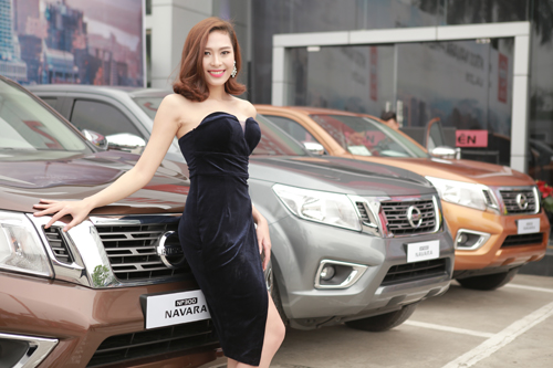 Nissan Việt Nam ra mắt NP300 Navara EL một cầu số tự động