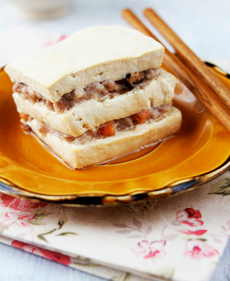 Đậu phụ hấp tôm thịt xốt chua ngọt