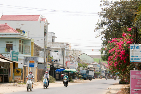 Xã Diên Lạc là địa phương đầu tiên thực hiện mô hình “Đường có tên, nhà có số”