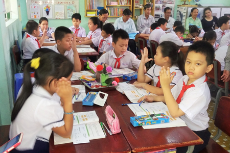 Điểm kiểm tra định kỳ không dùng để xếp loại học sinh tiểu học