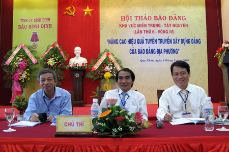 Chủ trì hội thảo