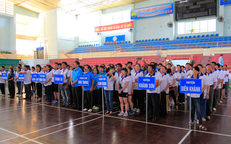 Các đoàn vận động viên tham gia hội thao Người đại biểu Nhân dân.