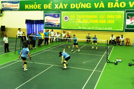 Sôi nổi Hội thao Người đại biểu nhân dân