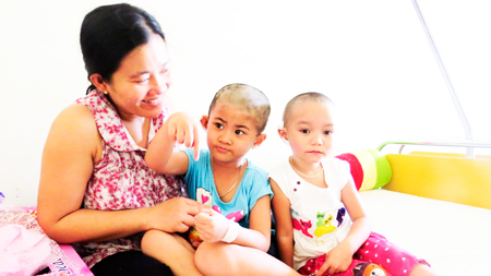 Tăng thính lực cho trẻ bị điếc nặng