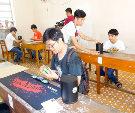 Rubik - hấp dẫn thanh thiếu niên