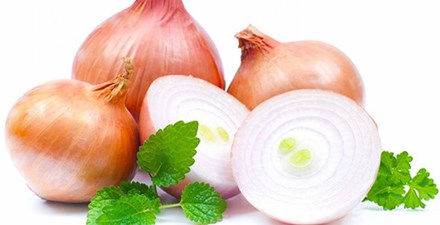 Chữa nghẹt mũi, sổ mũi cực hay nhờ hành tây