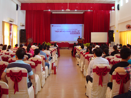 Trường iSchool Nha Trang: Hội thảo "Học để hội nhập quốc tế"