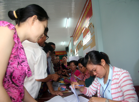 Electorate in Cam Ranh City. (Photo: C.V)