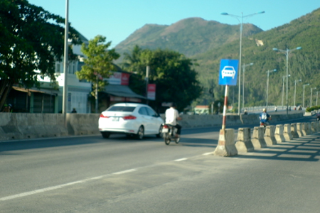 Lưu thông sai làn đường