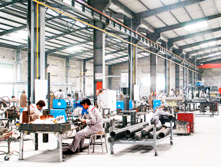 Công nghiệp nông thôn còn ở quy mô nhỏ