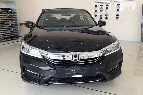 Honda Accord 2016 đầu tiên xuất hiện tại Việt Nam.