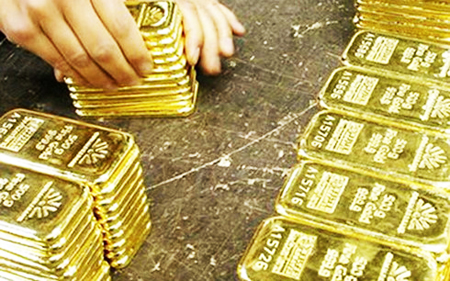 Giá vàng trong nước và thế giới đi ngược chiều nhau