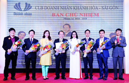 Ra mắt Ban Chủ nhiệm Câu lạc bộ Doanh nhân Khánh Hòa - Sài Gòn